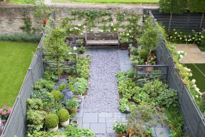 Small Town Garden Design - Oxford