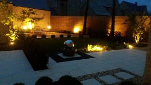 Garden Lights to Highlight Some Planting